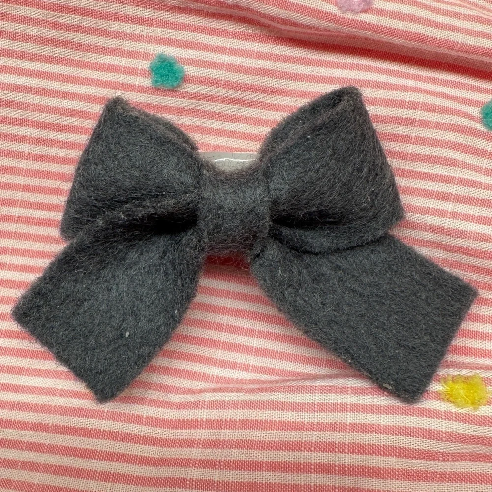 Navy Felt Hair Bow